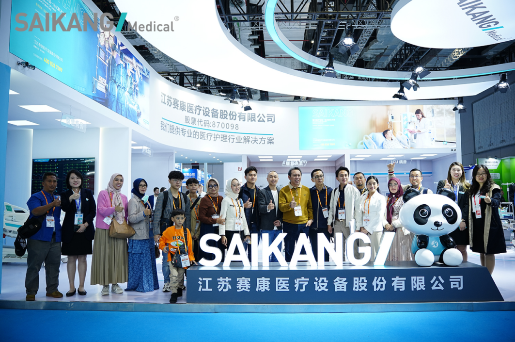 上海CMEF展会圆满收官，人生就是博实力破圈，人气“热辣滚烫”！
